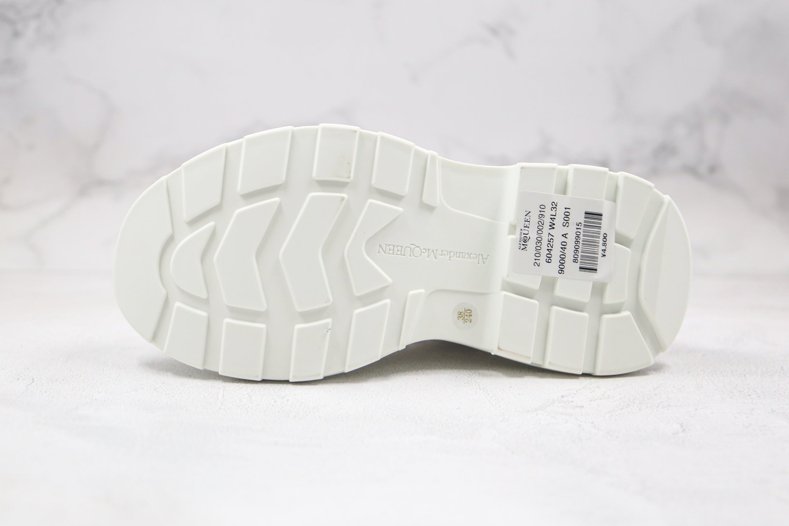 Alexander McQuenn Tênis cano alto Tread Slick