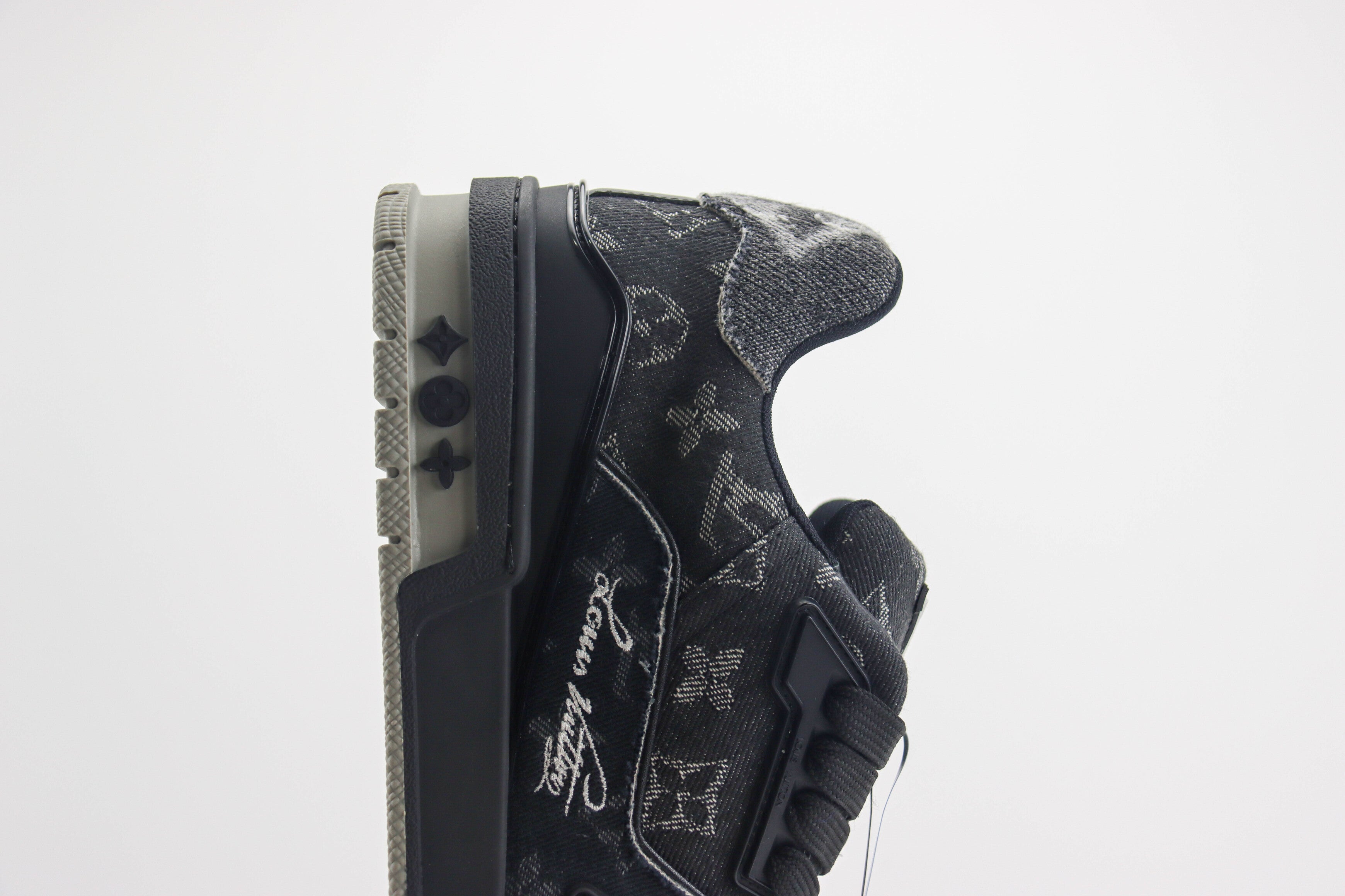 Louis Vuitton LV Trainer