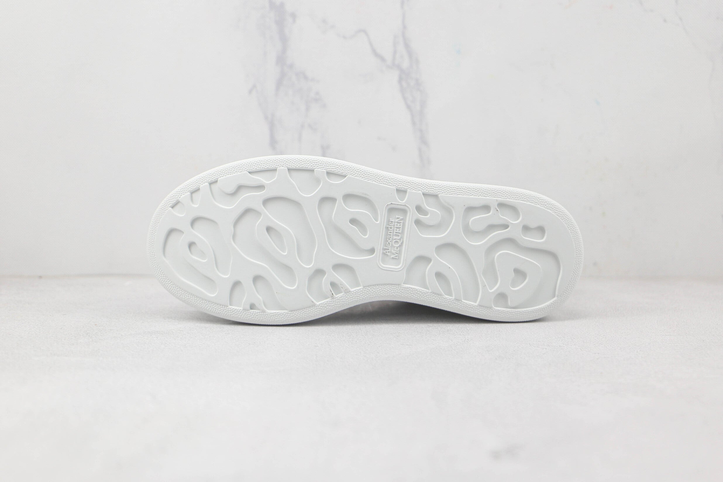 Alexander McQuenn Tenis Oversized