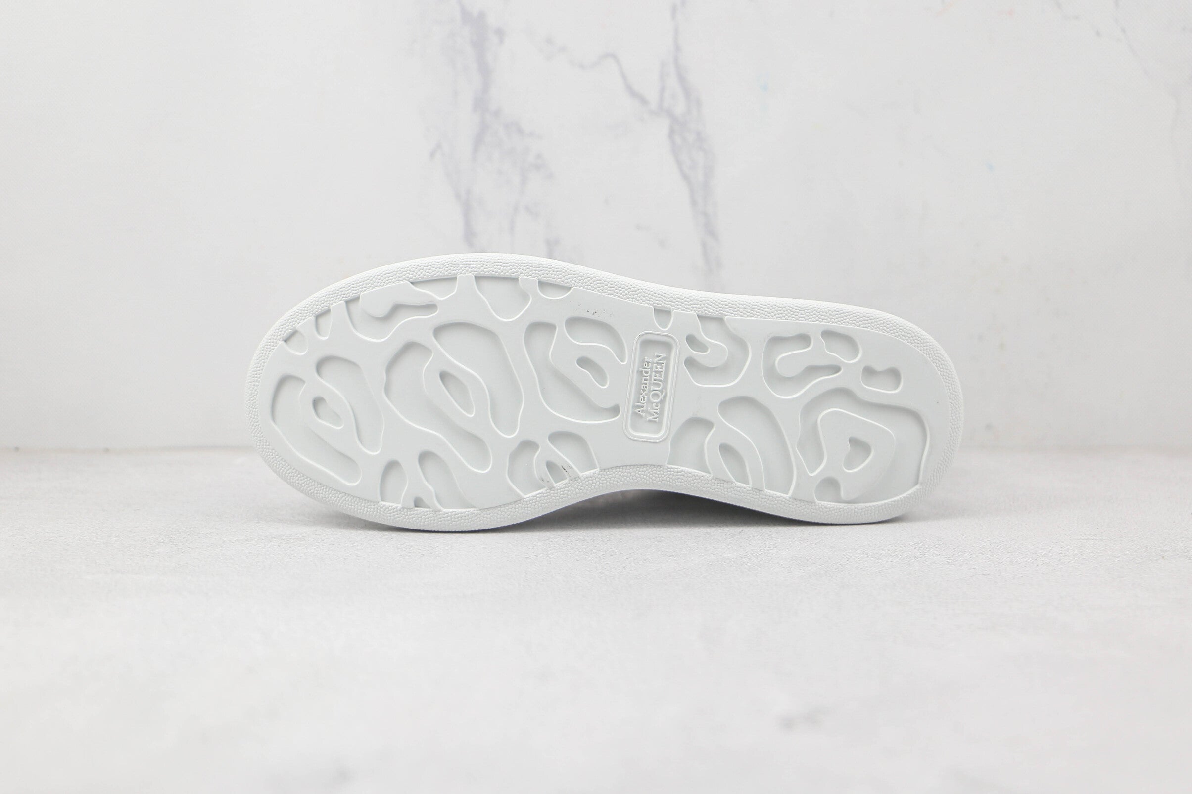Alexander McQuenn Tenis Oversized