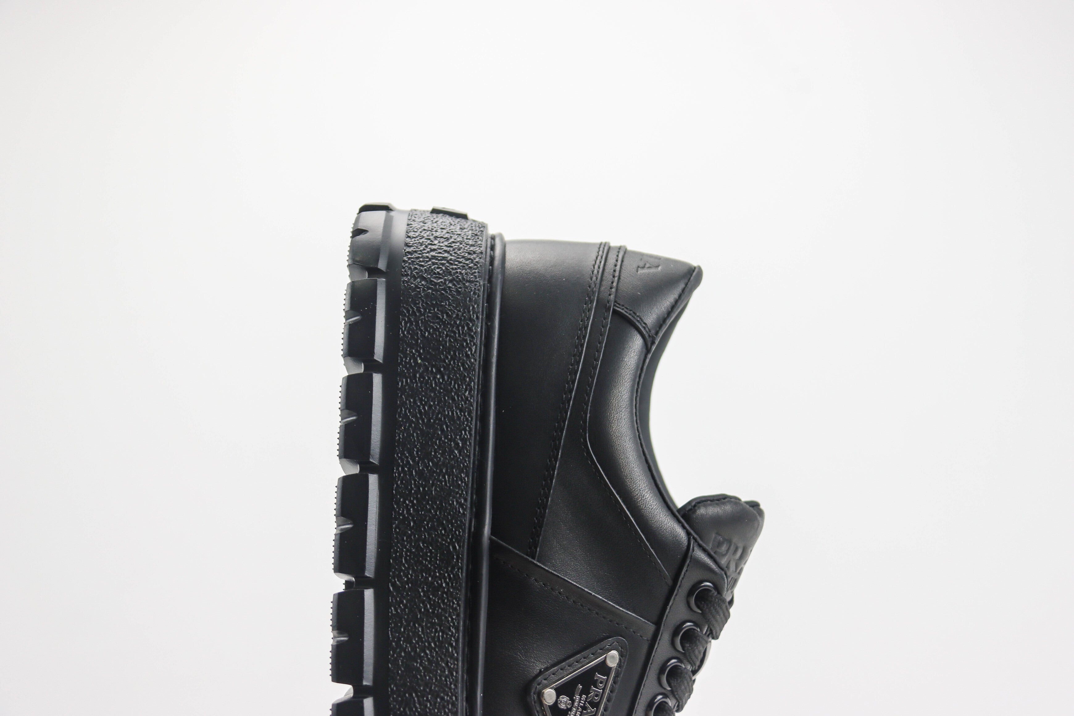 Prada Downtown Bold