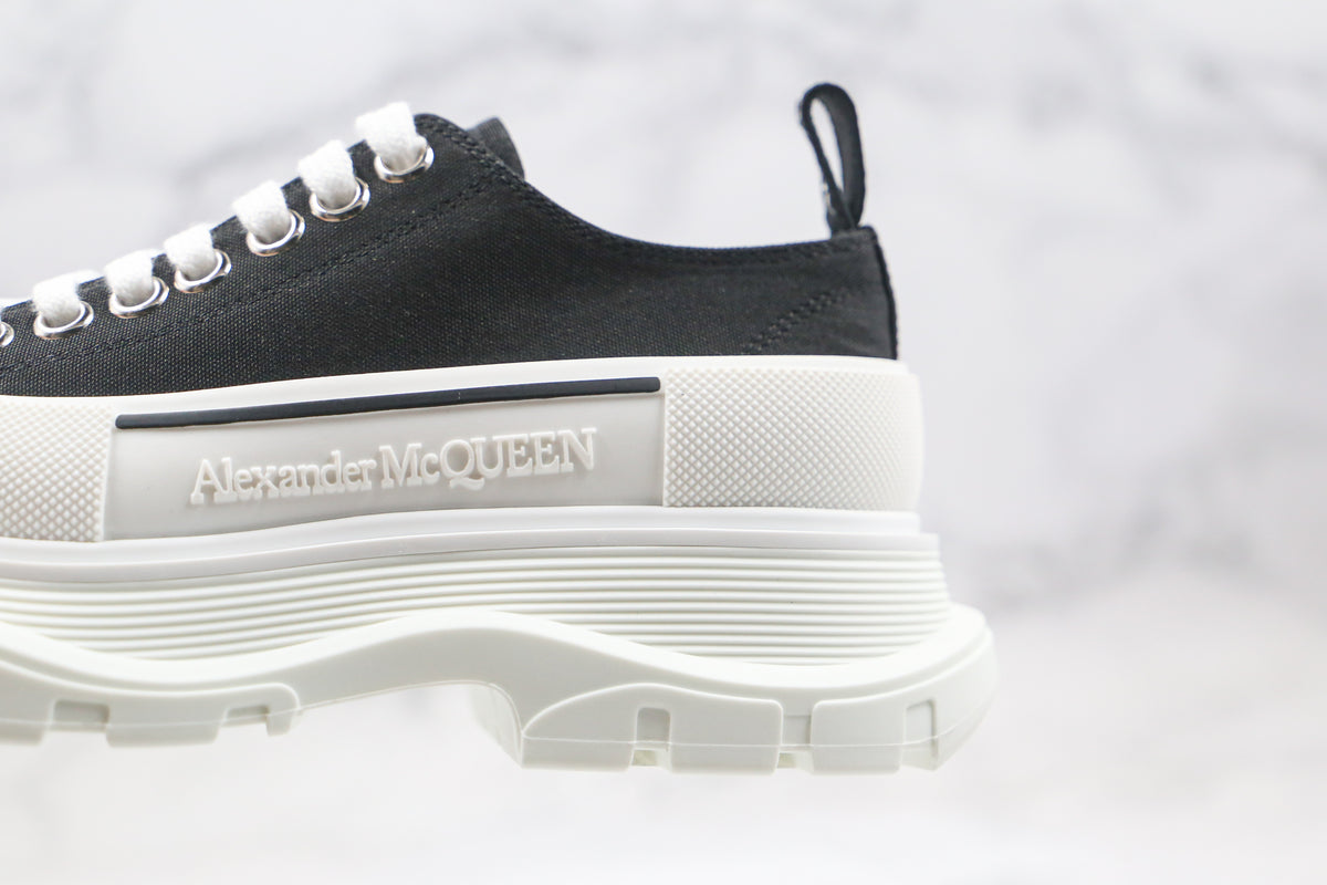 Alexander McQuenn Tênis cano baixo Tread Slick
