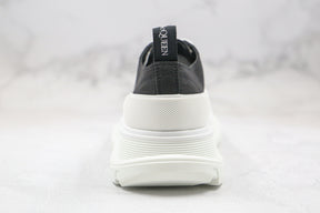 Alexander McQuenn Tênis cano baixo Tread Slick