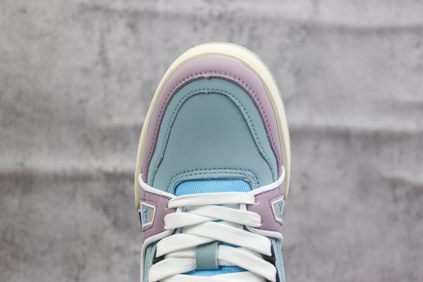 Louis Vuitton LV Trainer Cult