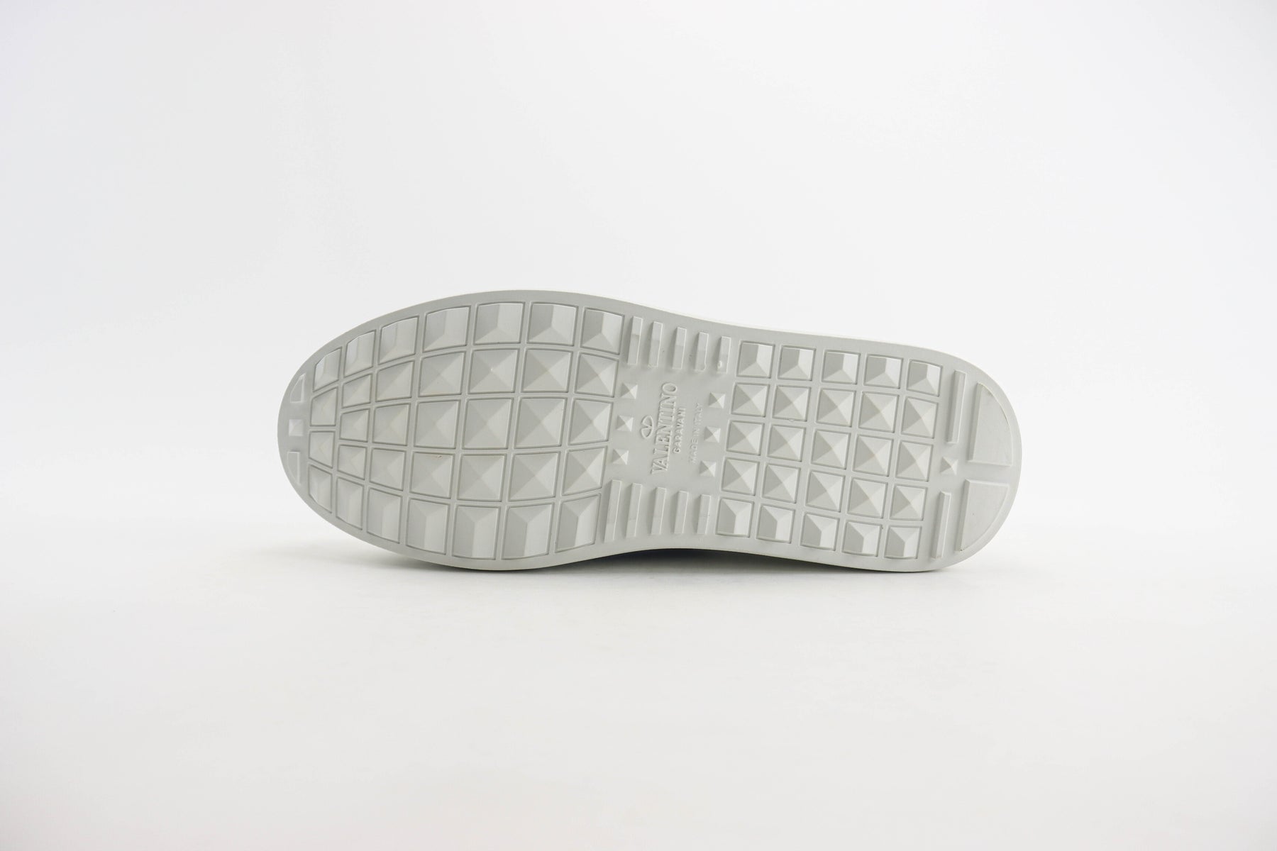 Valentino Calfskin open