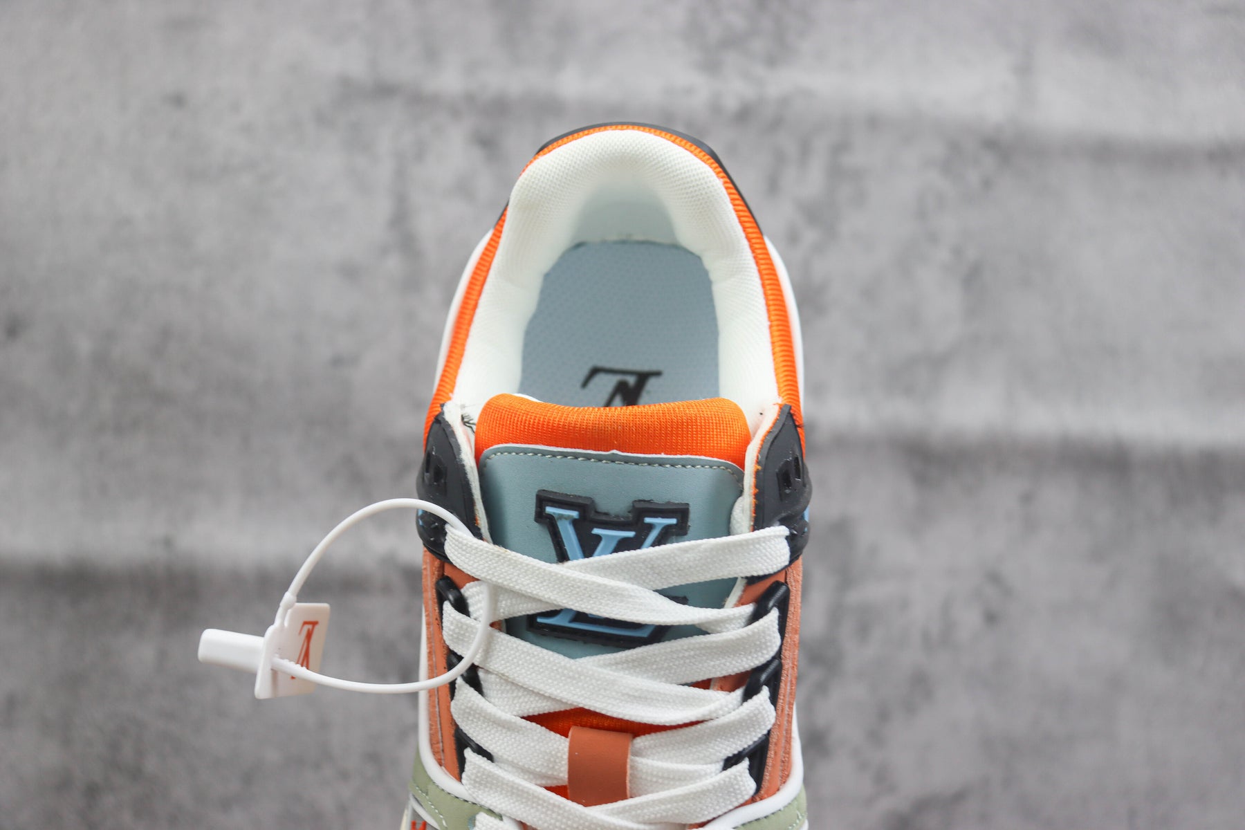 Louis Vuitton LV Trainer Cult