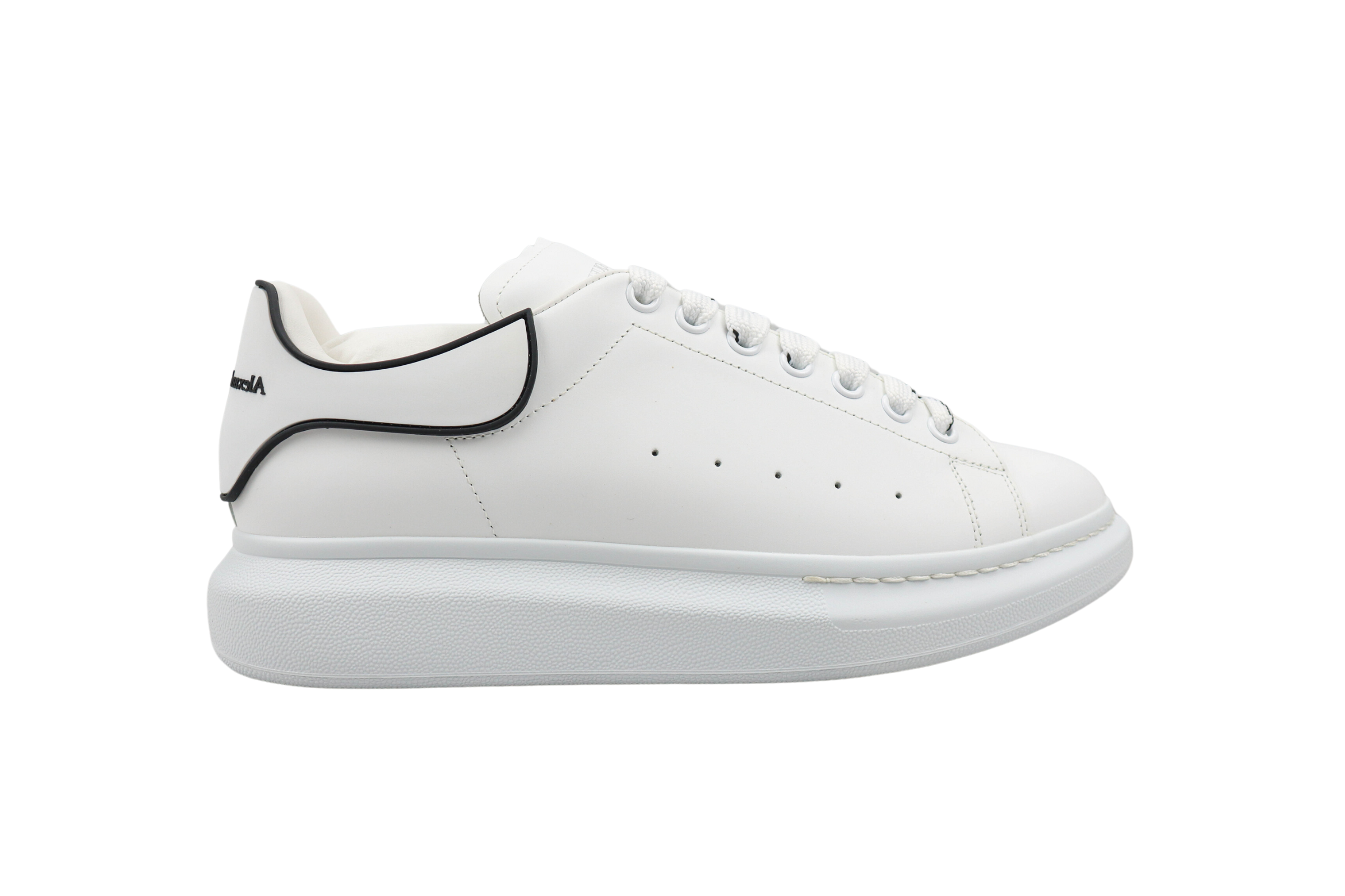 Alexander McQuenn Tenis Larry