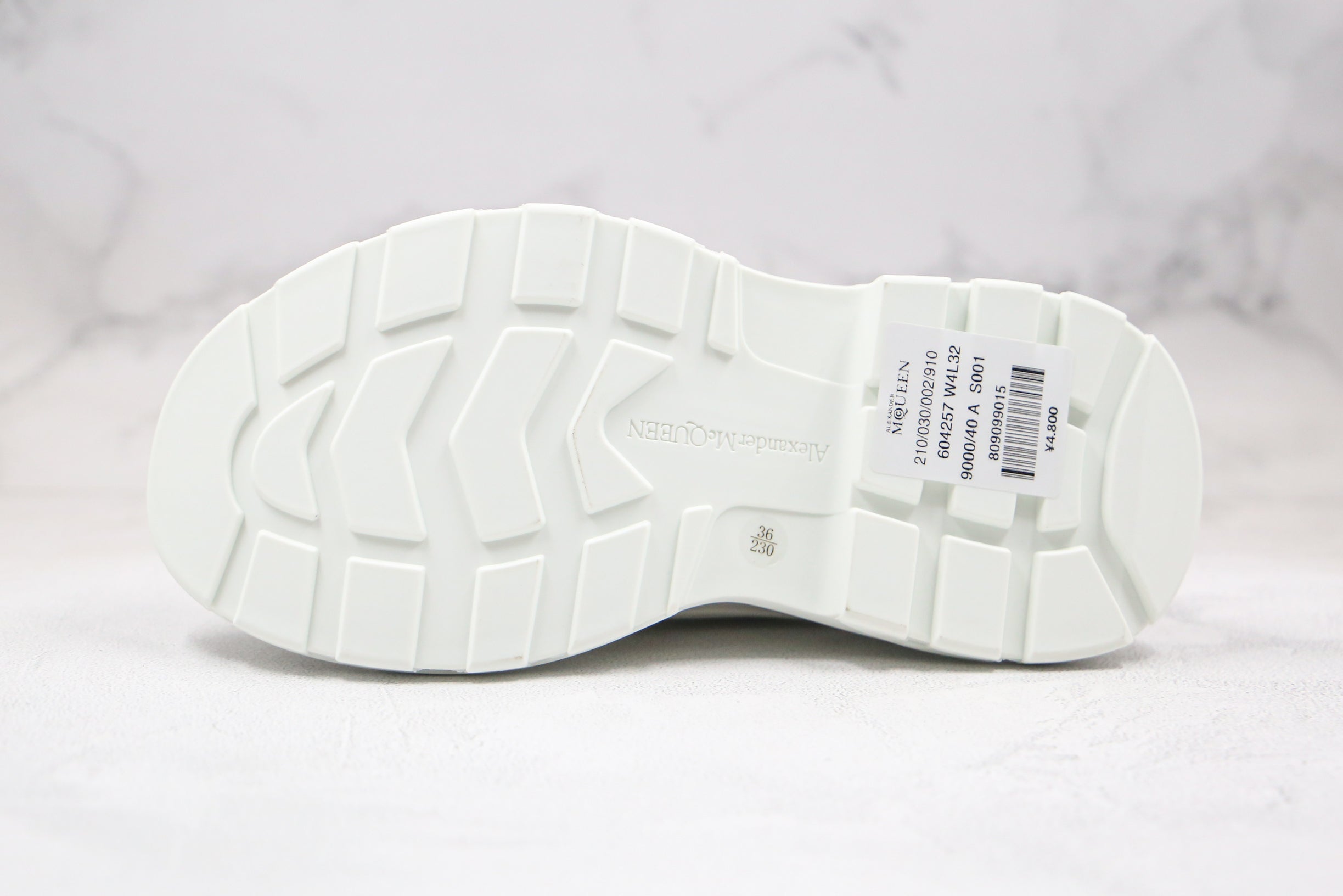 Alexander McQuenn Tênis cano baixo Tread Slick