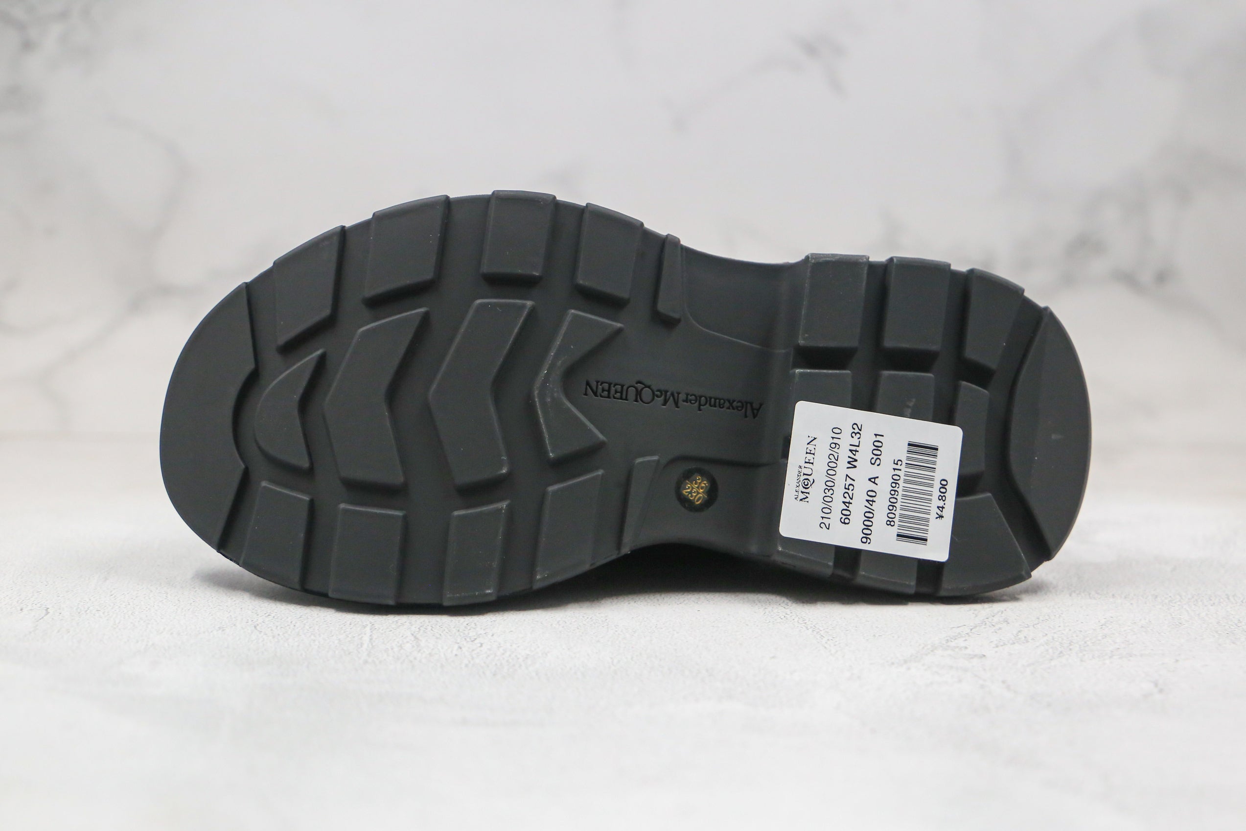 Alexander McQuenn Tênis cano baixo Tread Slick