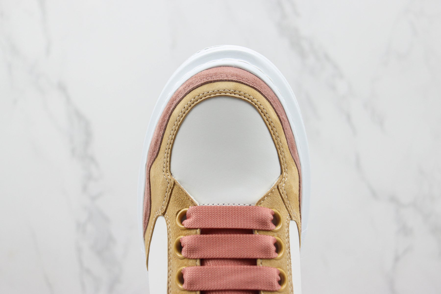 Alexander McQuenn Tenis Oversized