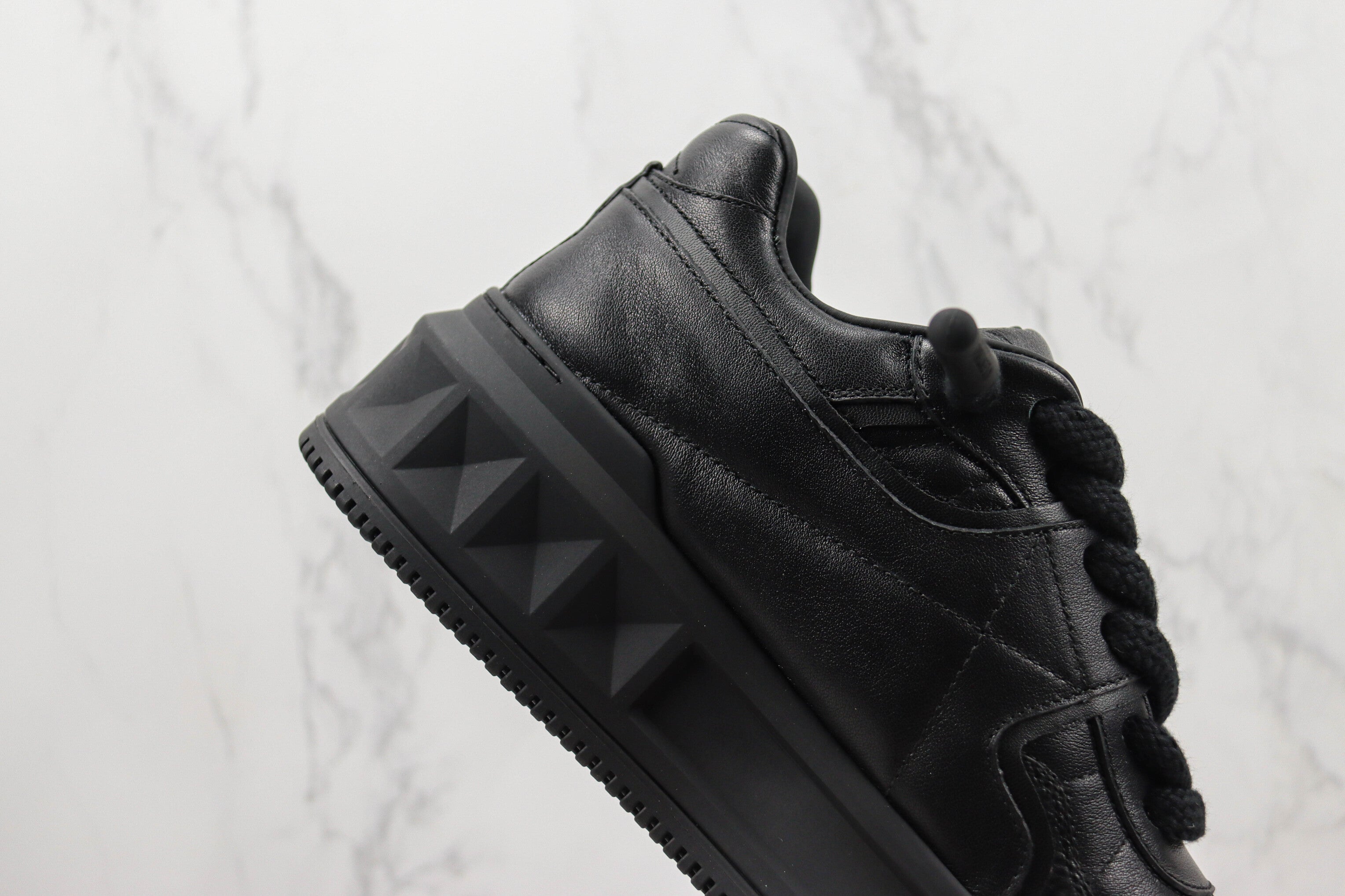 Valentino One Stud XL