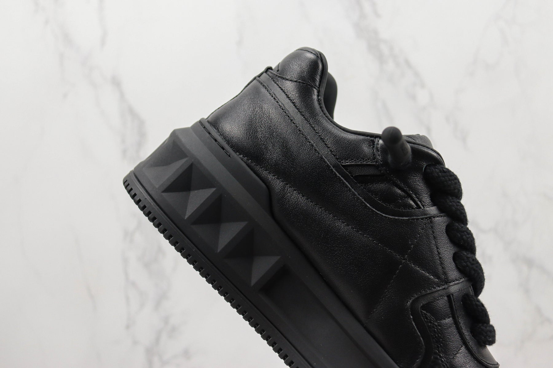 Valentino One Stud XL