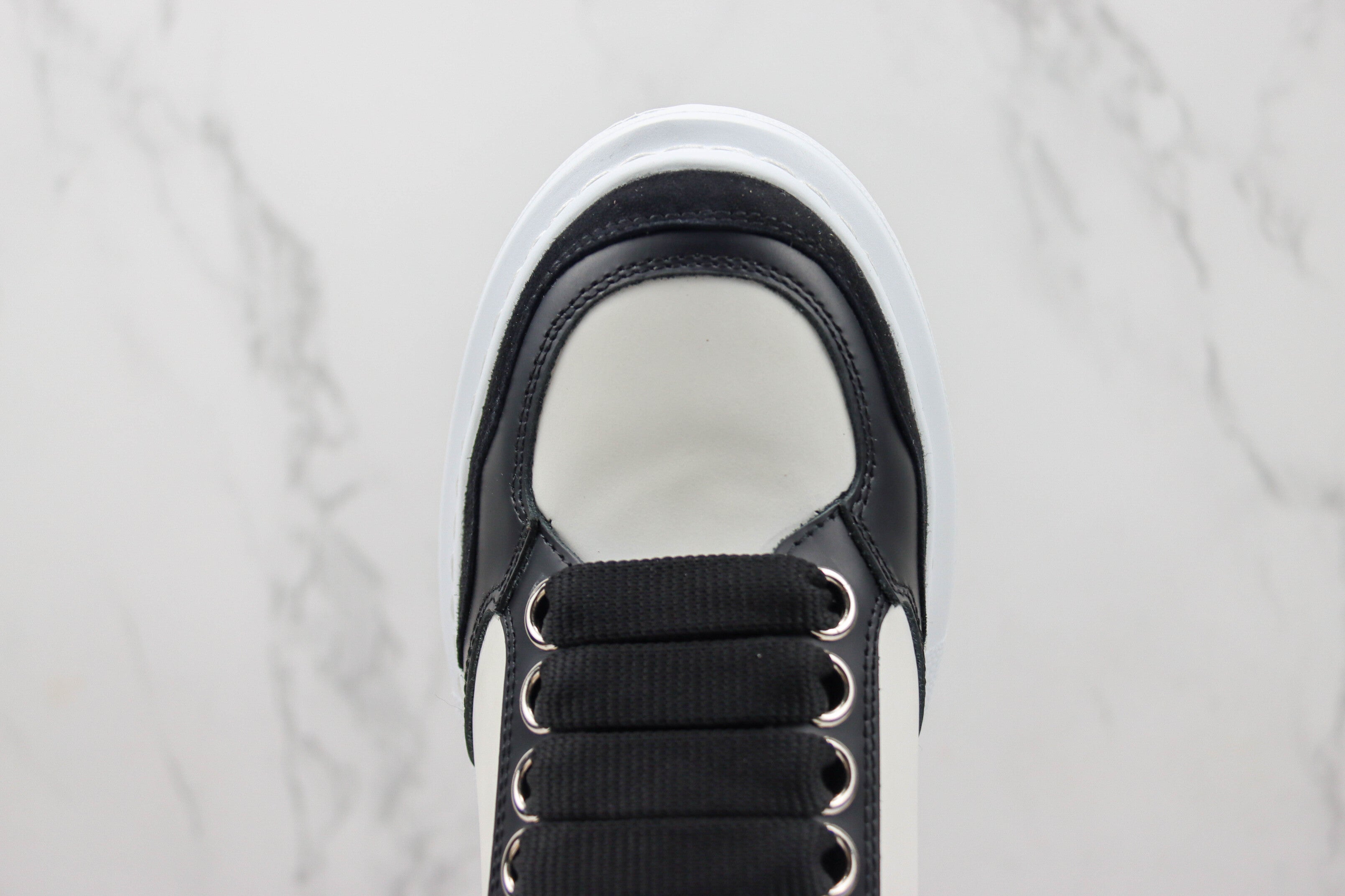 Alexander McQuenn Tenis Oversized