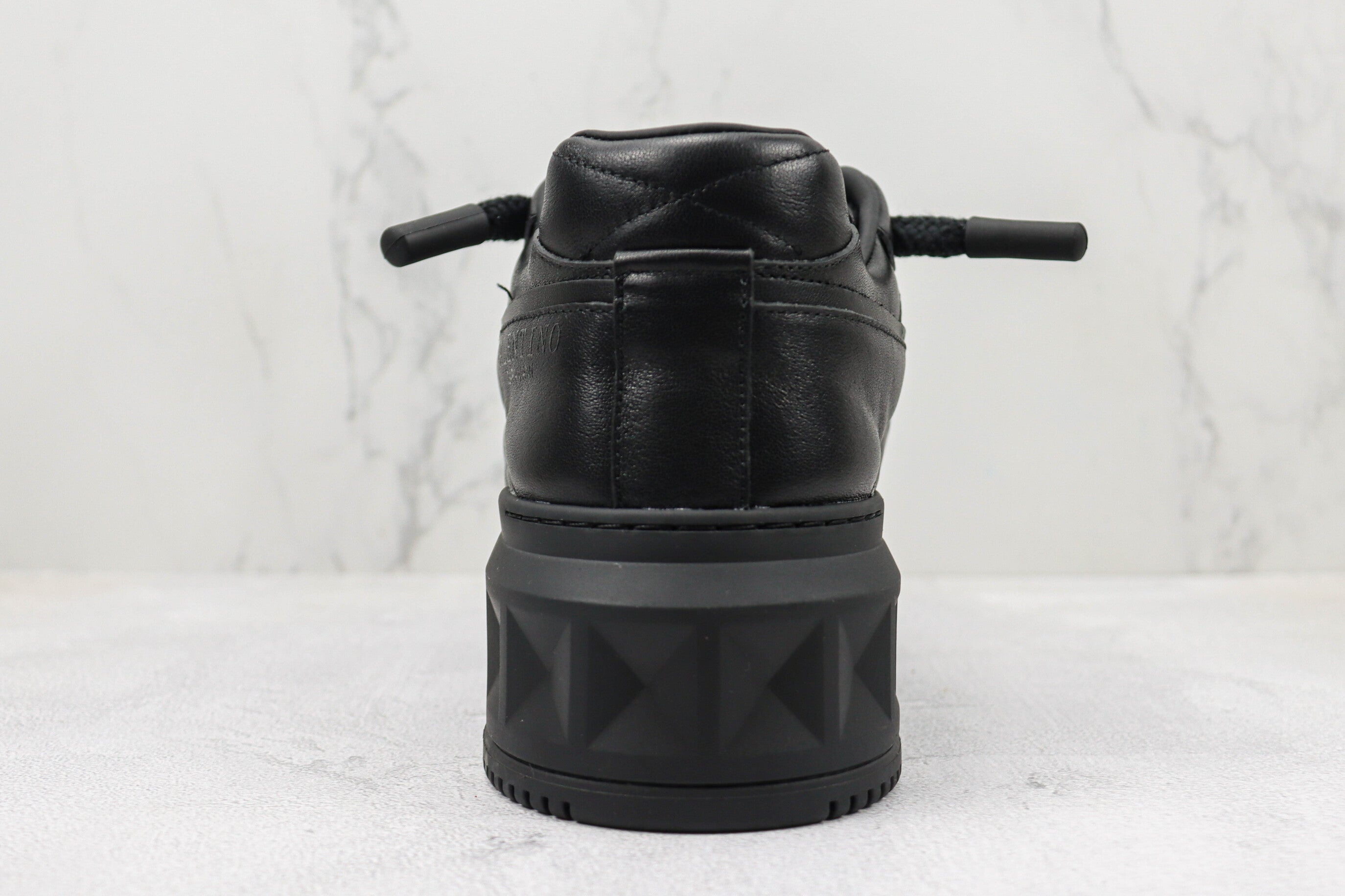 Valentino One Stud XL