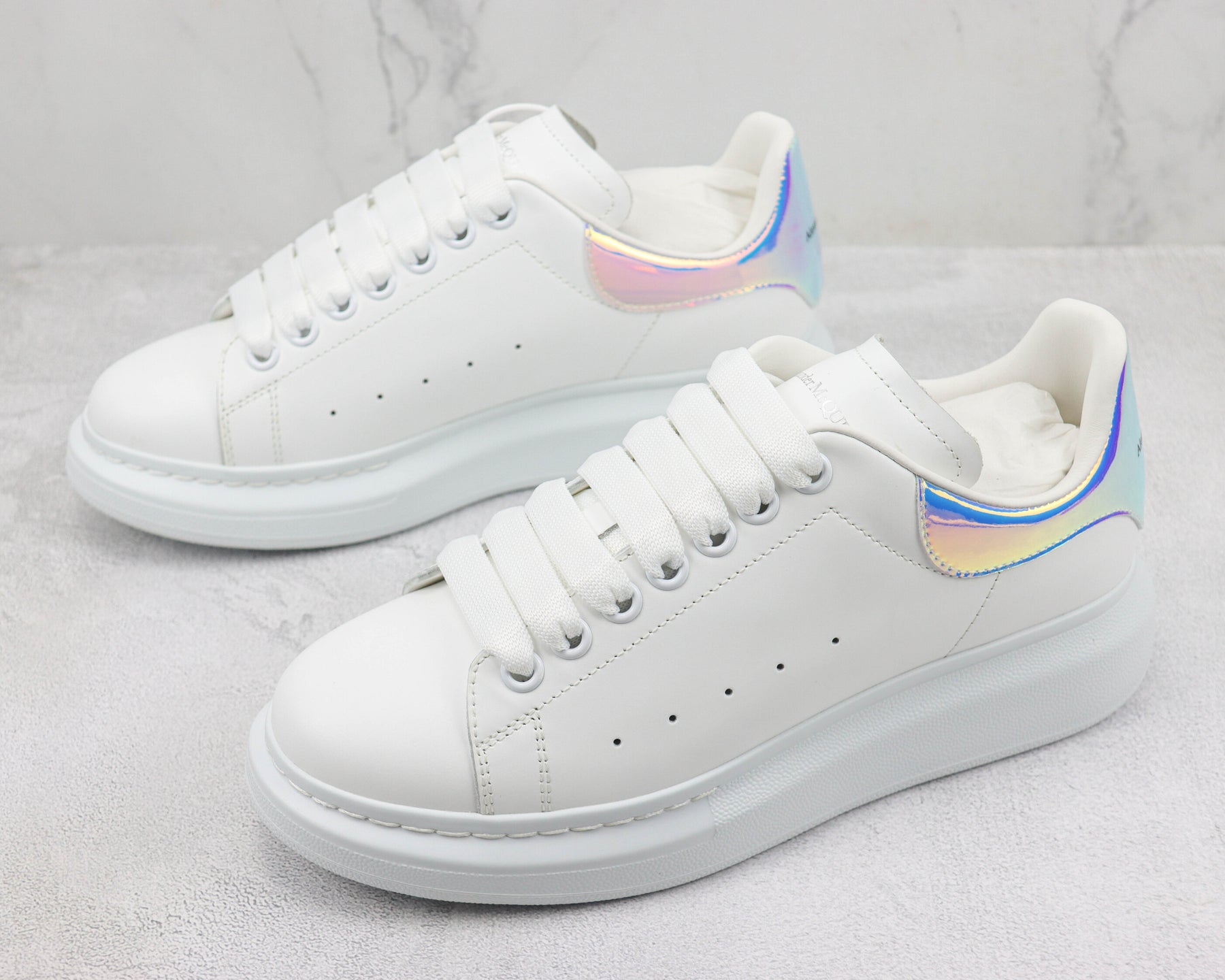 Alexander McQuenn Tenis Oversized