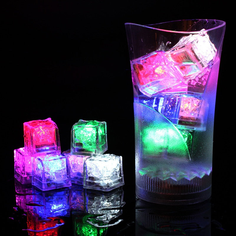 12 Peças de Jogo de Cubos de Gelos de LED com Ativação por Água!