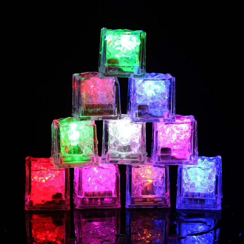 12 Peças de Jogo de Cubos de Gelos de LED com Ativação por Água!